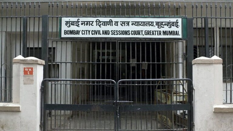 आजी ओरडली म्हणून नातीची आत्महत्या, कोर्टाकडून आजीला जामीन मंजूर Mumbai Tak