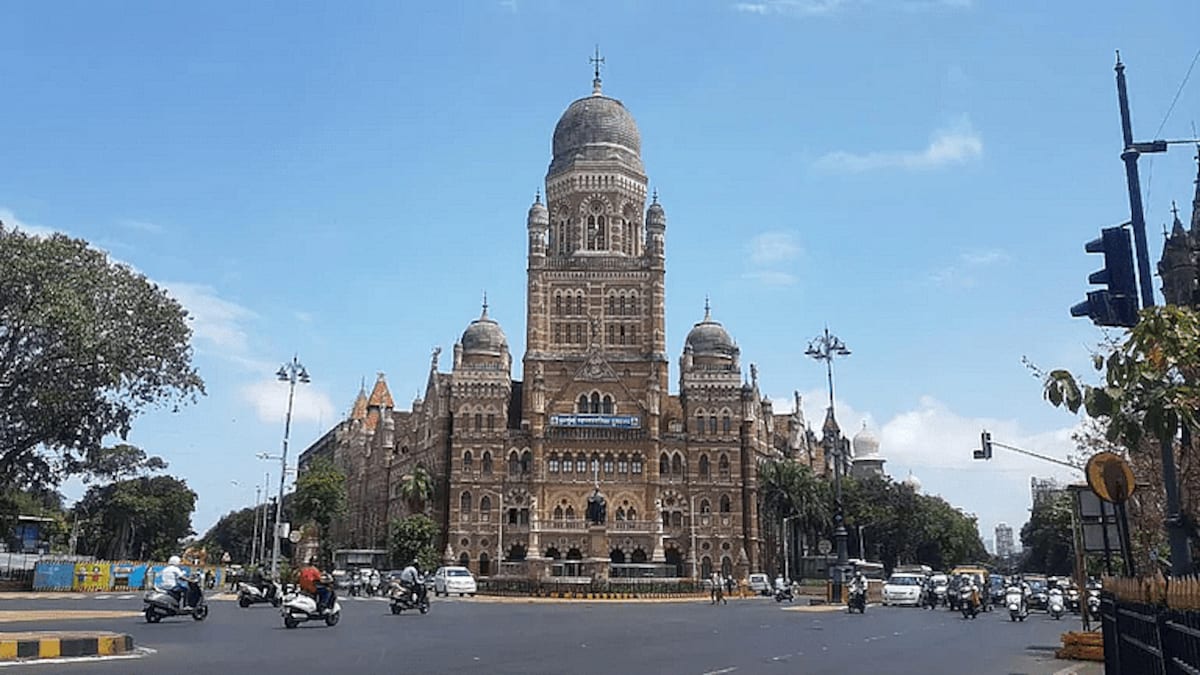 Mumbai Unlock: मुंबईचा पॉझिटिव्हिटी रेट 5 टक्क्यांहून कमी तरीही मुंबईकरांवर Level-3 चे निर्बंध Mumbai Tak