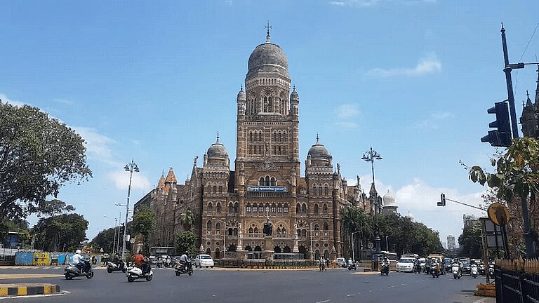 Mumbai Unlock: मुंबईचा पॉझिटिव्हिटी रेट 5 टक्क्यांहून कमी तरीही मुंबईकरांवर Level-3 चे निर्बंध Mumbai Tak
