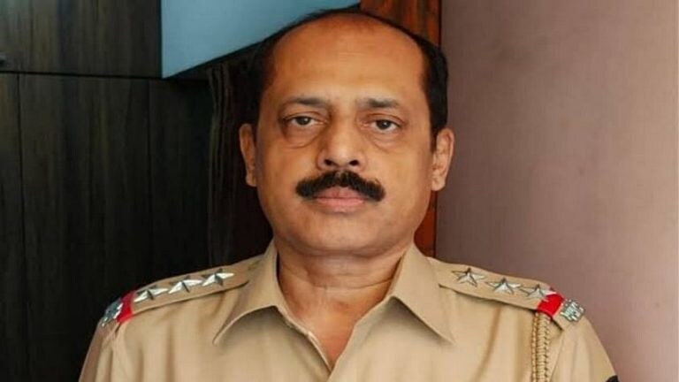 सचिन वाझेंनंतर या प्रकरणात अजून काहींना ताब्यात घेण्याची शक्यता Mumbai Tak