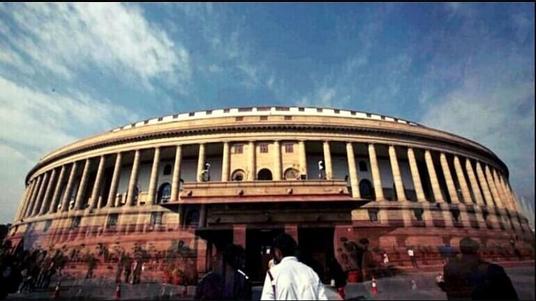 Maratha Reservation: नेमकी केव्हा झाली होती 102 वी घटनादुरुस्ती, आज का आहे चर्चेत? Mumbai Tak