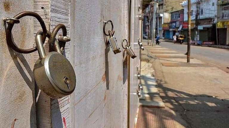 देशात कोरोना रुग्ण वाढताच लॉकडाऊनबाबत पाहा केंद्र सरकारने काय दिला आदेश Mumbai Tak