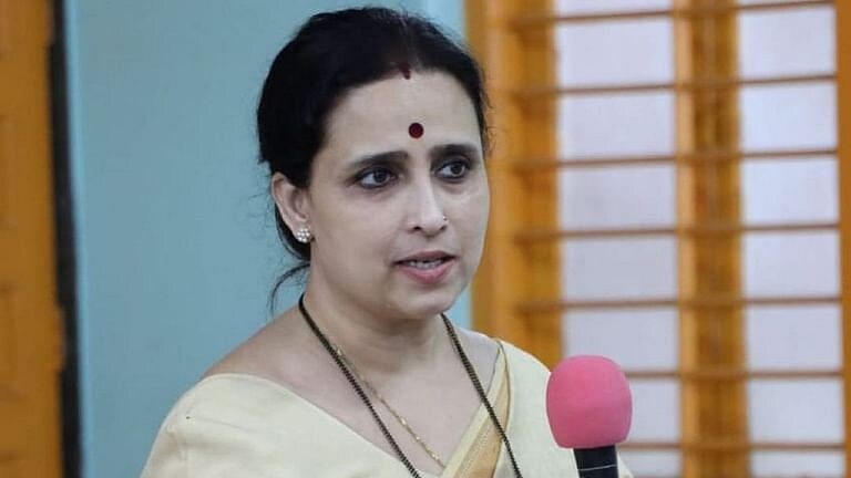 Pooja Chavan Suicide Case: ‘मला तर पूर्ण विश्वास आहे कि तो तोच आहे’, चित्रा वाघ यांचा नेमका निशाणा कुणावर Mumbai Tak