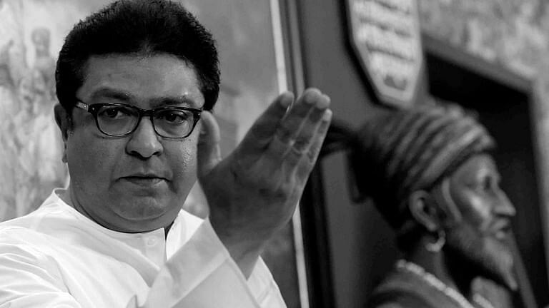 ही वेळ आणीबाणीची, सरकारने ओला दुष्काळ जाहीर करावा: राज ठाकरे Mumbai Tak