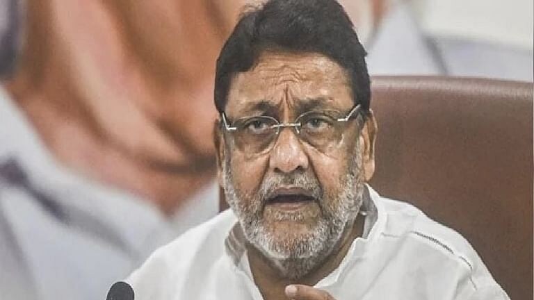 मलिकांच्या जामीनासाठी तीन कोटींच्या खंडणीची मागणी; फराज मलिक यांची पोलिसांत तक्रार Mumbai Tak