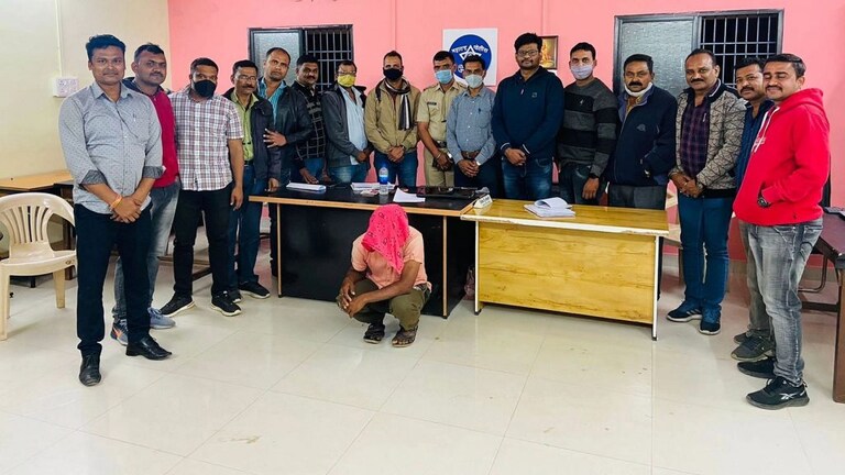 दुहेरी हत्याकांडाचं गुढ उकलण्यात नागपूर पोलिसांना यश, अनैतिक संबंधाची माहिती दिल्याने केली हत्या Mumbai Tak
