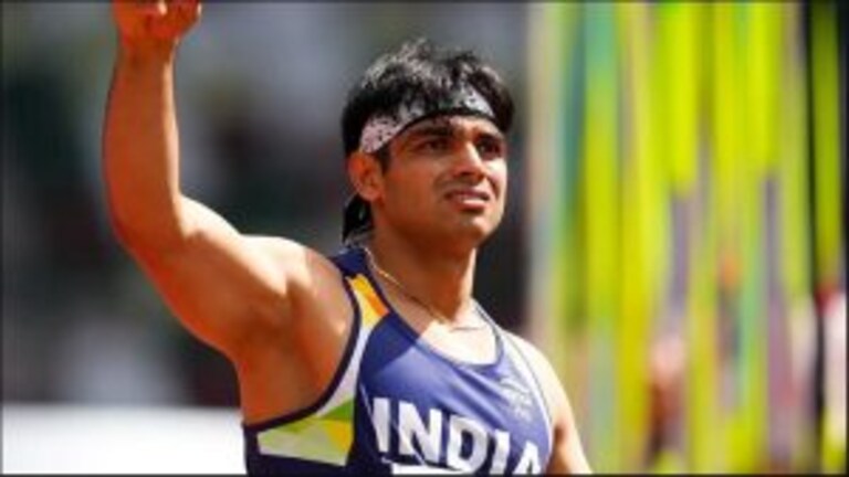 Tokyo Olympics 2020 : भालाफेकीत भारताला पदकाची आशा, नीरज चोप्रा अंतिम फेरीत दाखल Mumbai Tak