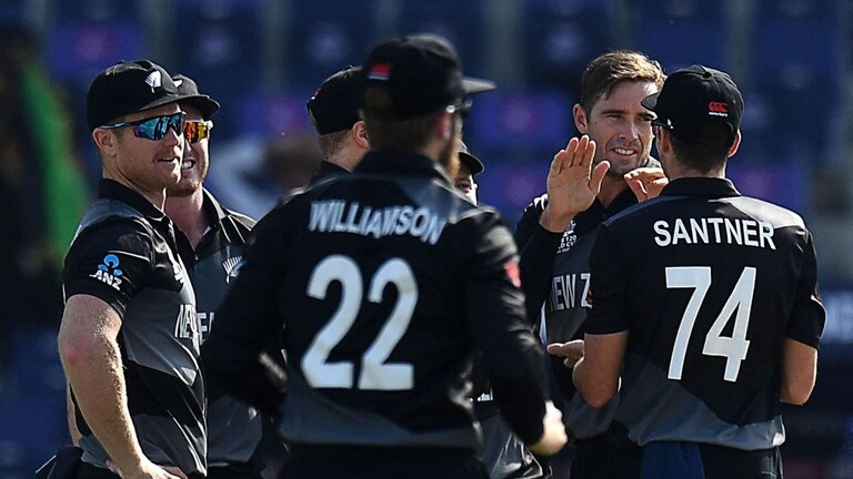 T20 World Cup : न्यूझीलंडच्या विजयासोबत टीम इंडियाचं स्पर्धेतलं आव्हान संपुष्टात Mumbai Tak