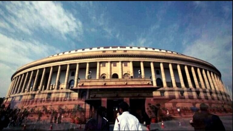 संसद अधिवेशनाचा आज दुसरा टप्पा, विरोधक सरकारला कोंडीत पकडणार Mumbai Tak