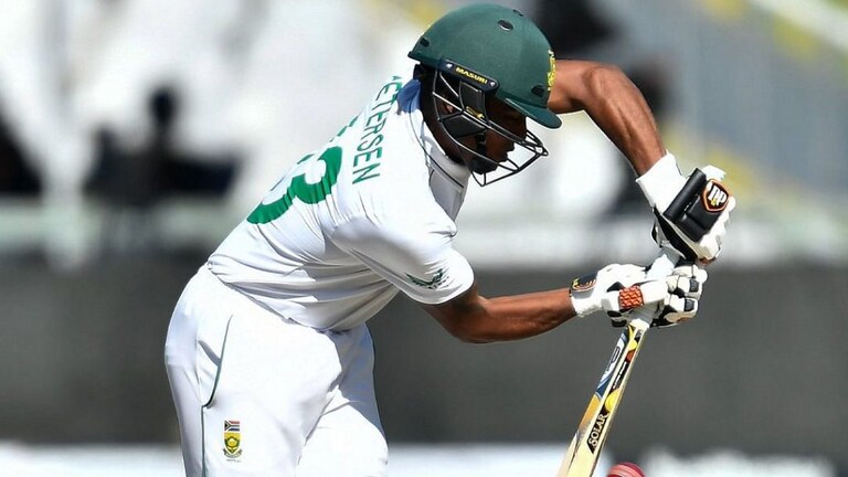 SA vs IND : केप टाउनमध्ये आफ्रिकेची बाजी, मालिकेतही २-१ ने सरशी Mumbai Tak