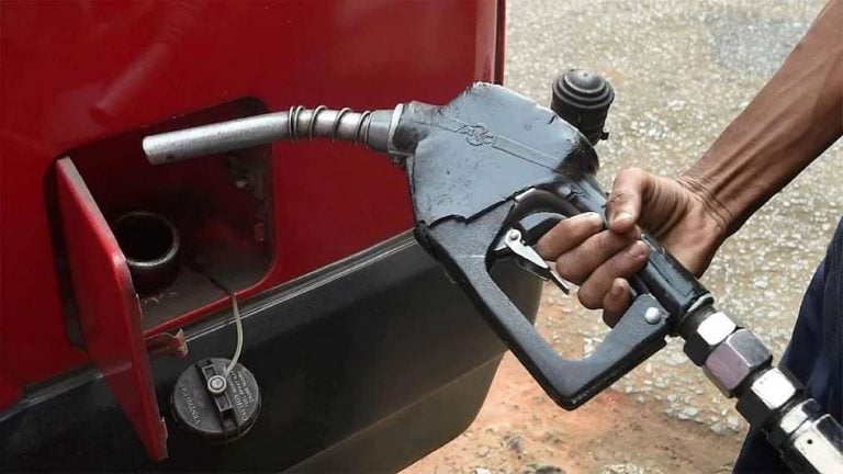 Petrol-Diesel Price Today: पेट्रोल-डिझेलने गाठले विक्रमी दर, तुमच्या शहरातील किंमत किती? Mumbai Tak