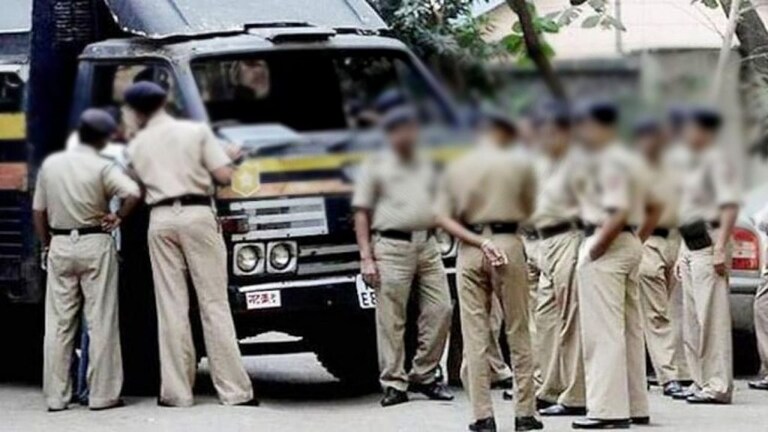 पुणे : पोलीस कर्मचाऱ्याला जीवे मारण्याची पोलिसानेच दिली सुपारी; सराईत गुन्हेगाराला बेड्या Mumbai Tak