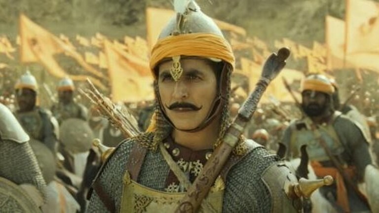 अक्षय कुमारच्या पृथ्वीराज सिनेमाच्या अडचणी वाढल्या.ओमान आणि कुवेतमध्ये सिनेमावर बंदी. नेमकं काय आहे कारण? Mumbai Tak