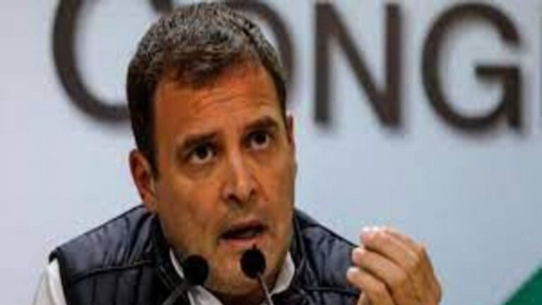 खासदार राहुल शेवाळेंवर बलात्काराचा आरोप, ‘धर्मवीरां’प्रमाणेच न्याय हवा; पीडितेचं मुख्यमंत्र्यांना पत्र Mumbai Tak