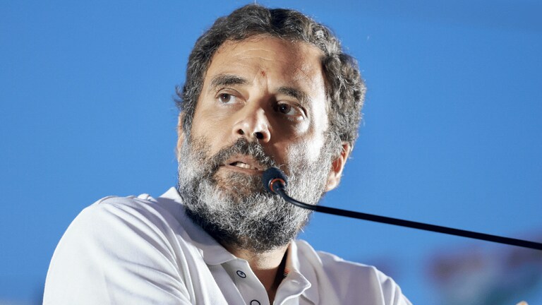 राहुल गांधींविरोधात ठाणे पोलिसांकडे गुन्हा दाखल, वीर सावरकरांबाबत वादग्रस्त वक्तव्य प्रकरणी कारवाई Mumbai Tak