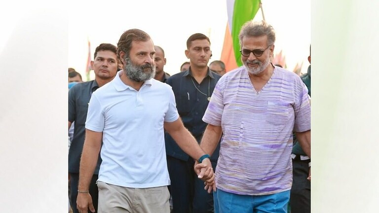 राहुल गांधी वीर सावरकरांबाबत योग्यच बोलले, तुषार गांधींचा पाठिंबा Mumbai Tak