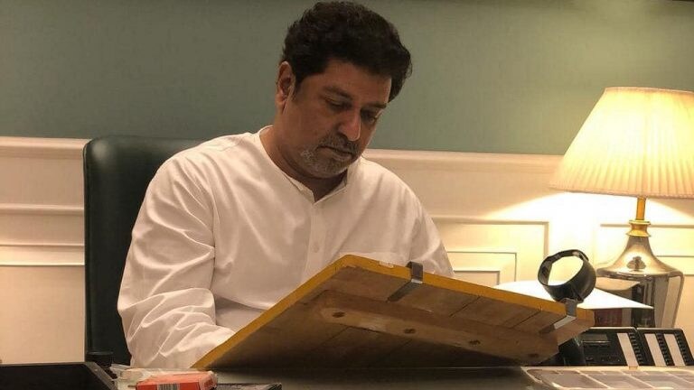 उद्धव ठाकरेंचा राजीनामा की एकनाथ शिंदेंचं बंड? काय असेल राज ठाकरेंचं नवं कार्टून? Mumbai Tak