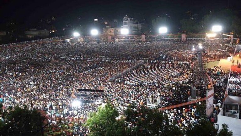 औरंगाबाद : ‘राज’सभेचा पदाधिकाऱ्याला फटका, गर्दीत 25 तोळ्याची सोन्याची चेन चोरट्यांनी पळवली Mumbai Tak