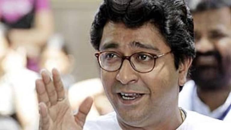 कोणाच्याही हातचं प्यादं बनू नका, महिला दिनी राज ठाकरेंचा संदेश Mumbai Tak