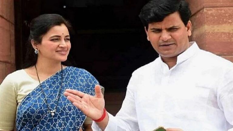 नवनीत आणि रवी राणा गुपचूप मुंबईत दाखल, शिवसैनिकांकडून झाडाझडती सुरू Mumbai Tak