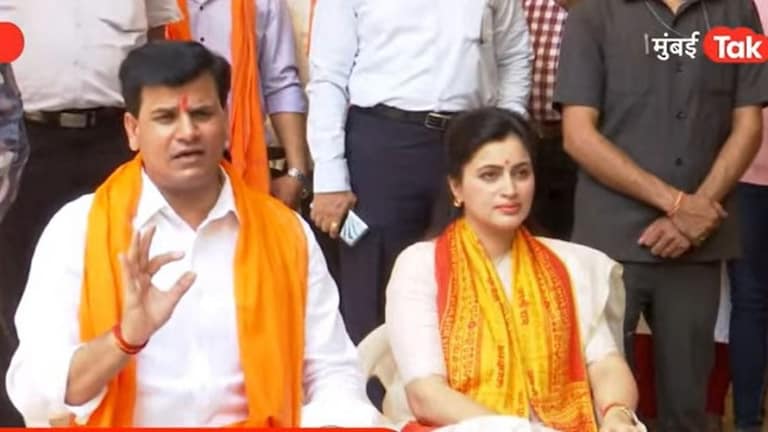 मातोश्रीवर हनुमान चालीसा वाचणारच! रवी राणा आणि नवनीत राणांचा निर्धार Mumbai Tak