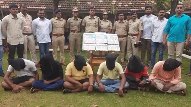 रत्नागिरी : रेल्वे व्यापाऱ्याची 27 लाखांची रोकड लुटणाऱ्या टोळीला अटक Mumbai Tak