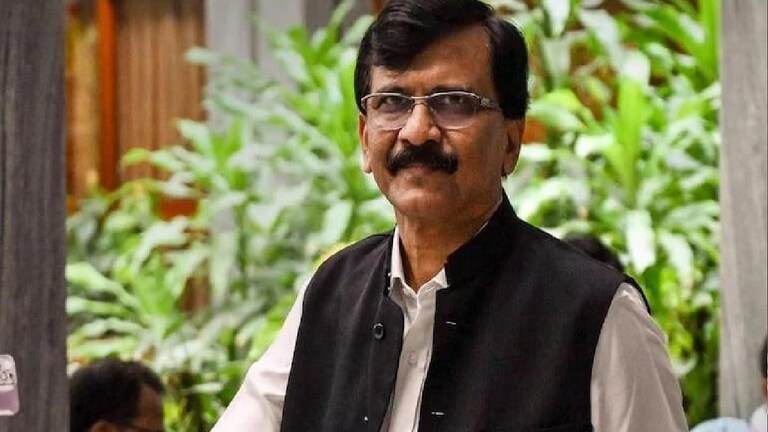 पत्राचाळ संजय राऊत सुरूवातीपासून सहभागी, ईडीचा आरोपपत्रात दावा Mumbai Tak