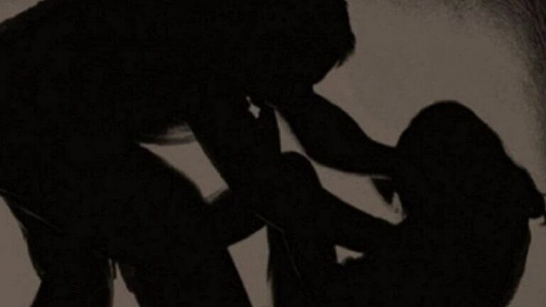 धक्कादायक.. लग्न घरी आलेल्या काकीवर 22 वर्षीय वासनांध पुतण्याकडून बलात्कार Mumbai Tak