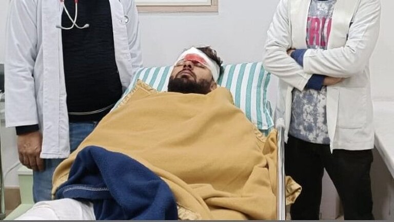 Rishabh Pant health News : पंतची प्लास्टिक सर्जरी, MRI रिपोर्टमध्ये काय? Mumbai Tak