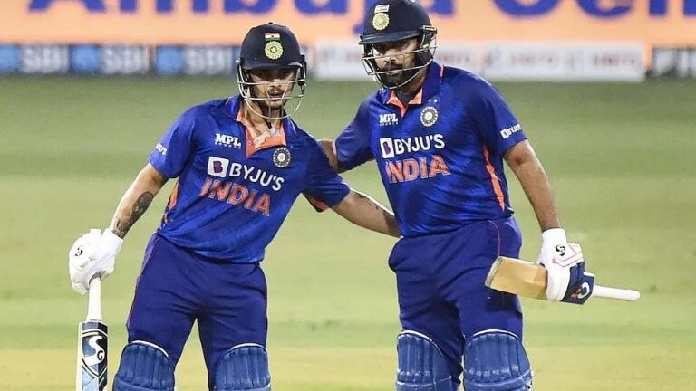 IND Vs SL T20: भारताने श्रीलंकेला पहिल्याच T-20 सामन्यात नमवलं, 1-0 ने मालिकेत आघाडी Mumbai Tak