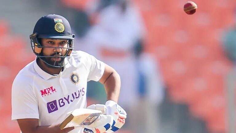 India Vs South Africa, Rohit Sharma: भारताला धक्का! कसोटी मालिकेतून रोहित शर्मा बाहेर MumbaiTak