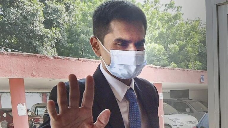 समीर वानखेडेंवरील आरोपाची चौकशी करणाऱ्या SIT ने नोंदवले आणखी दोन व्यक्तींचे जबाब Mumbai Tak