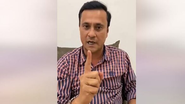 Sandeep Deshpande : संदीप देशपांडे राज ठाकरेंच्या घराबाहेरुन का पळून गेले? Mumbai Tak