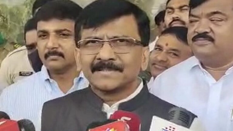 एसटी संप असो की अमरावती घटना हे सगळे महाराष्ट्राला आग लावण्याचे प्रयत्न-संजय राऊत Mumbai Tak