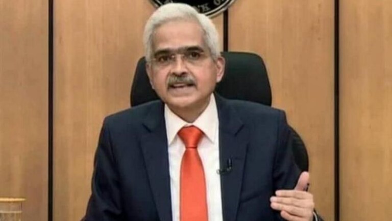RBI Monetary Policy : रिझर्व्ह बँकेकडून पतधोरण जाहीर, रेपो रेट जैसे थे Mumbai Tak