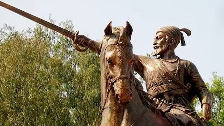 समर्थ नसते तर शिवाजी महाराजांचे स्थान काय असते?: राज्यपाल कोश्यारी Mumbai Tak