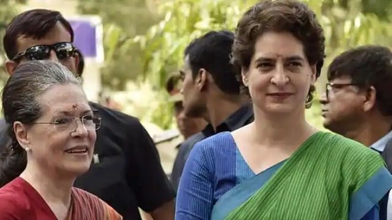 सोनिया गांधींपाठोपाठ प्रियंका गांधीही कोरोना पॉझिटिव्ह, पोस्ट करत दिली माहिती Mumbai Tak