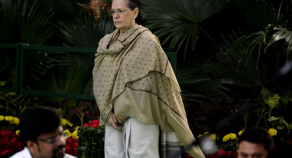 भारतीय धर्मनिरपेक्षतेचा ढोंगीपणा! Mumbai Tak