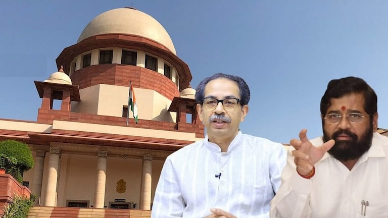 ठाकरे सरकारला मोठा झटका, स्थगिती देण्यास सुप्रीम कोर्टाचा नकार; गुरूवारीच होणार बहुमत चाचणी Mumbai Tak