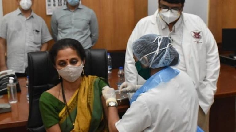 खासदार सुप्रिया सुळे यांनीही घेतली कोरोना प्रतिबंधक लस Mumbai Tak