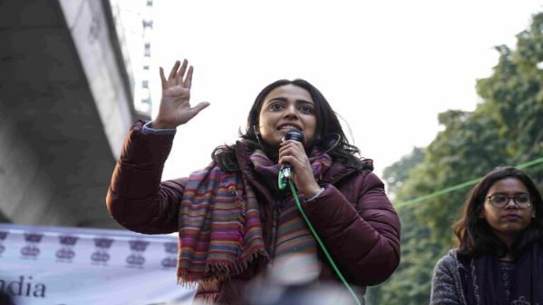 अभिनेत्री स्वरा भास्करने काँग्रेसला का झापलं? Mumbai Tak