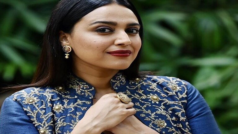 अभिनेत्री स्वरा भास्कर कोरोना पॉझिटिव्ह, सोशल मीडियावर दिली माहिती Mumbai Tak