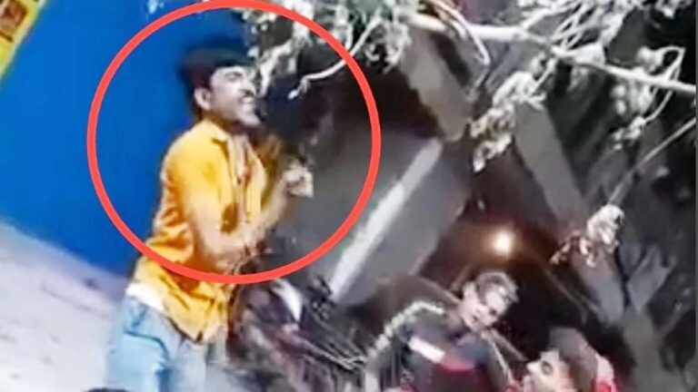 नाचता-नाचता अचानक तरुणाने स्वत:च्याच छातीत भोसकला चाकू, होळीदरम्यान धक्कादायक घटना Mumbai Tak