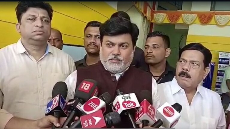 Uday Samant: “बीकेसीवरच्या दसरा मेळाव्यानंतर खरी शिवसेना कुणाची हे फायनल झालं” Mumbai Tak