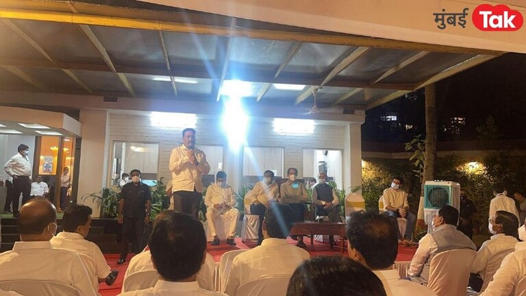 राज्यसभा निवडणूक : दगाफटक्याच्या धास्तीने आमदारांची ‘हॉटेल बंदी’, मुख्यमंत्र्यांची आज पुन्हा बैठक Mumbai Tak