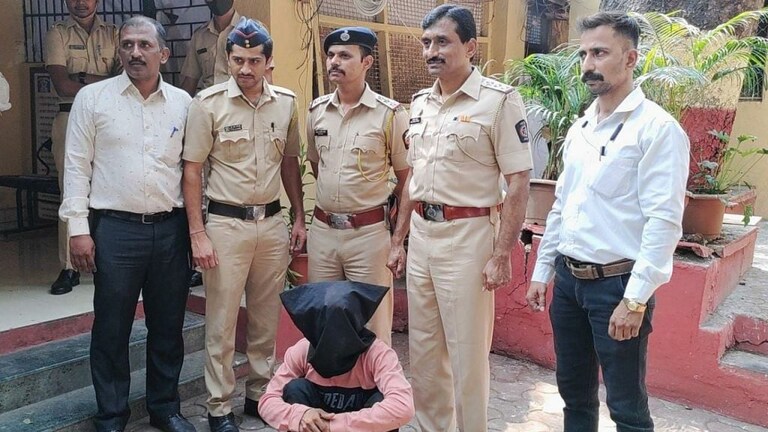 उल्हासनगर : कुख्यात गुंड जग्गु सरदारवर तडीपारीची कारवाई Mumbai Tak