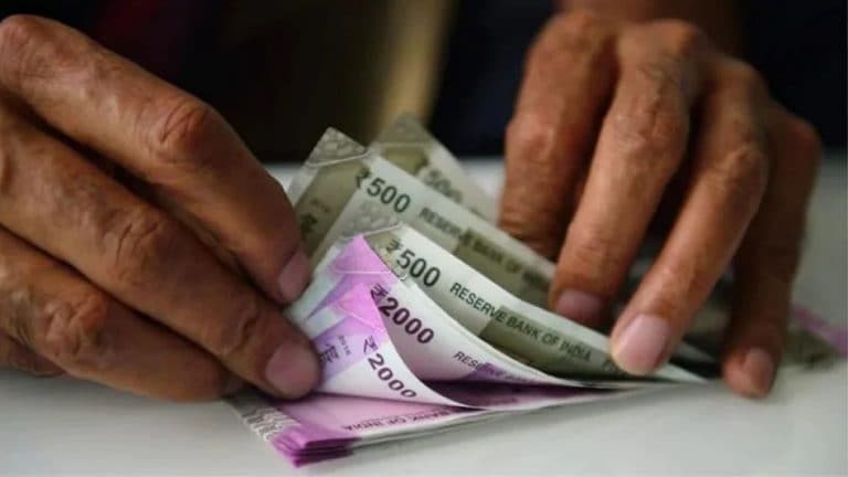 Tejashwi Yadav Marriage: तेजस्वी यादव यांनी गुपचूप उरकलं लग्न, पाहा कोण आहे नवरी मुलगी Mumbai Tak