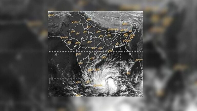 IND vs SA: भारतीय संघाला मोठा धक्का; विराट, रोहीतनंतर आता केएल राहुल मालिकेतून बाहेर Mumbai Tak