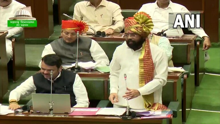 वाढदिवस राज्यपालांचा अन् रोहित पवार, राम सातपुते यांच्यात ‘फेसबुक वॉर’ Mumbai Tak