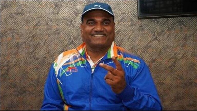 Tokyo Paralympics : भारताकडून पदकांची Hat Trick, थाळीफेक प्रकारात विनोद कुमारला कांस्यपदक Mumbai Tak